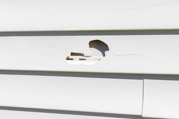 Cost of White Vinyl Siding Repair in Greeley